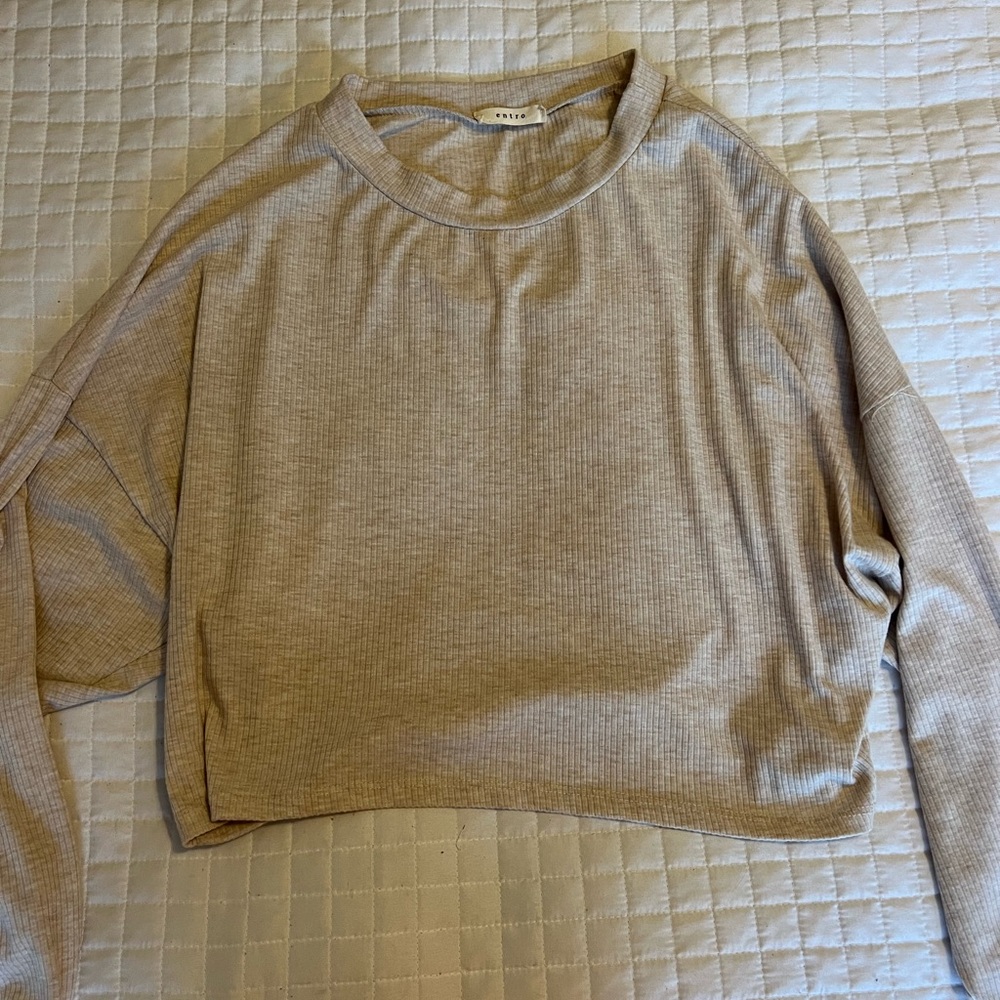 Perfect Capsule Closet Bundle - Two Tops (M) + One Dress (S/M)